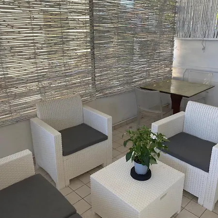 Le Terrazze Sul Mare Апарт-отель San Mauro Mare