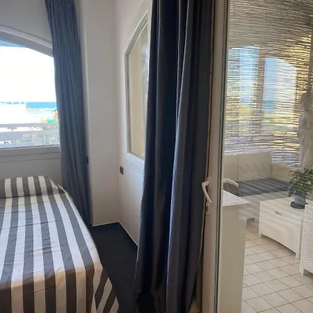 Le Terrazze Sul Mare Апарт-отель 3*