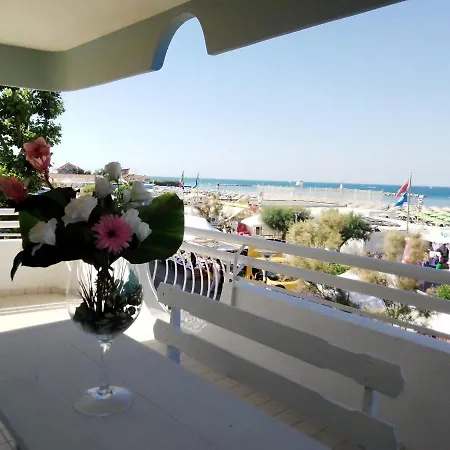 Le Terrazze Sul Mare Апарт-отель